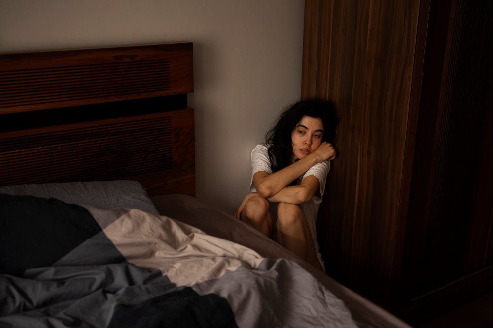Fine All Day, Anxious at Night: Why It Can Hit at 10pm - Evening Serenity